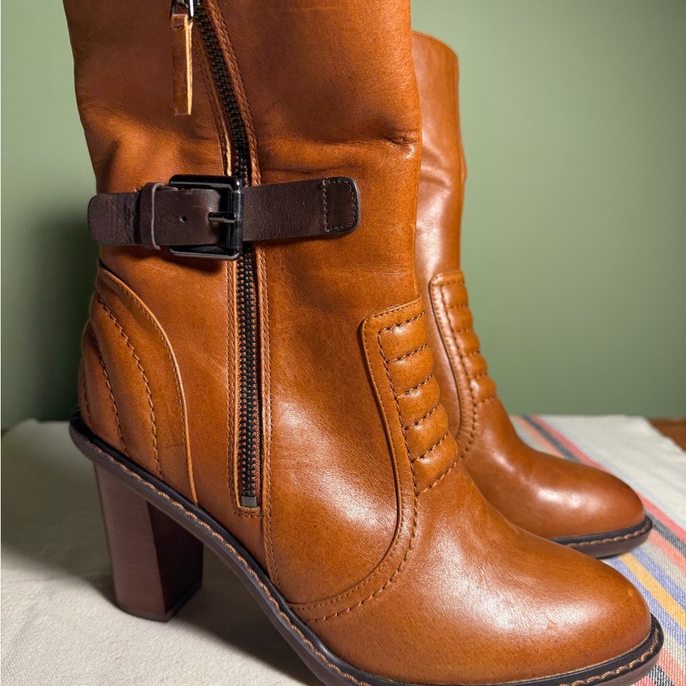 Clarks Brown Lisette Boots 8.5